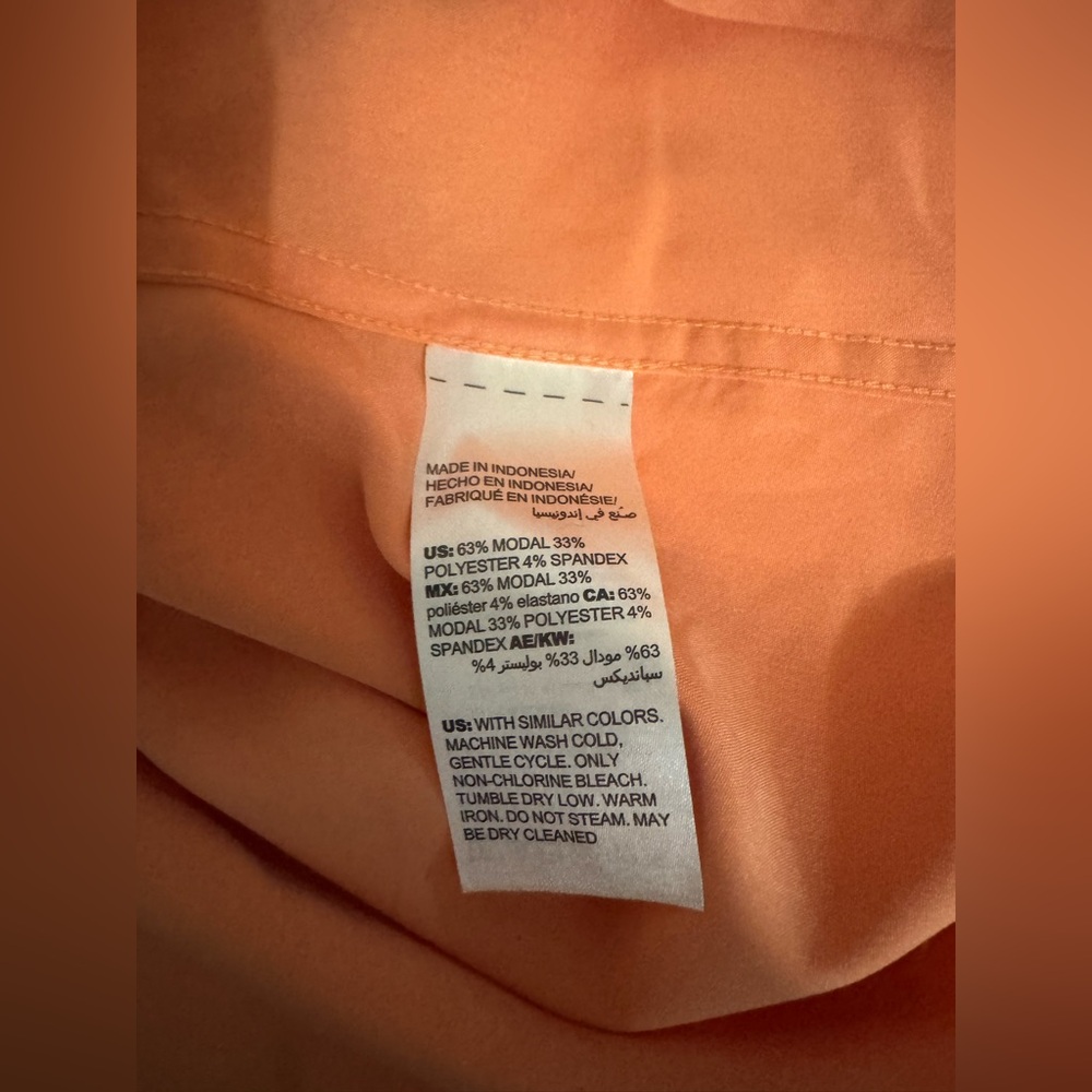 Chico's Collared Button Down Orange Peach Shirt Size:XXL (4) NWT Retail:$79 - Picture 4 of 4